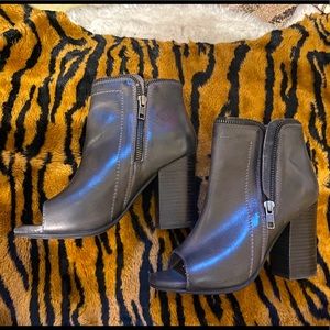 Womens ankle boots